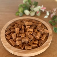 無添加オヤツ　サーモンキューブ