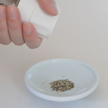 ものやさし　スパイスミル