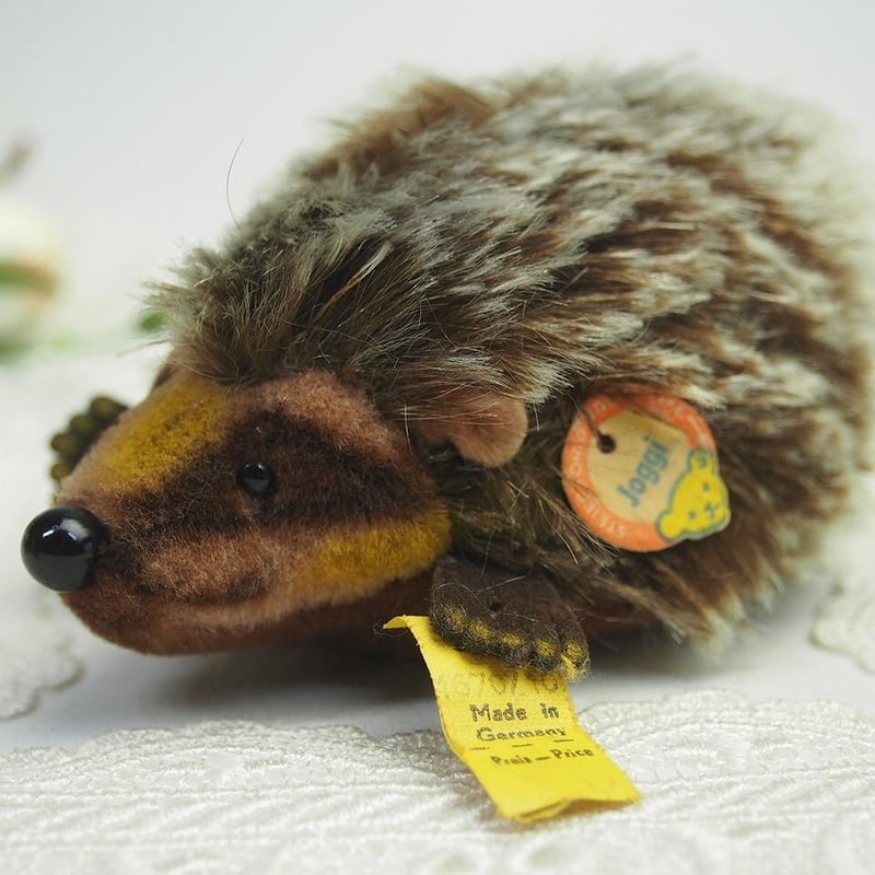 Steiff - シュタイフ★Hedgehog Joggi★1968年製ハリネズミのジョギー/針鼠 Amazon.com: Steiff Joggi Hedgehog Plush,Small : Toys & Games
