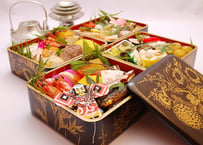 およねのおせち　松　2段重　（送料込）