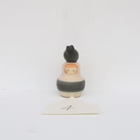 猫付きだるま　４
