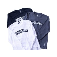 XOSYSTEM｜XO SWING ARCH LOGO DRY L/S TEE