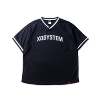 XOSYSTEM｜XO ARCH LOGO GAME SHIRT