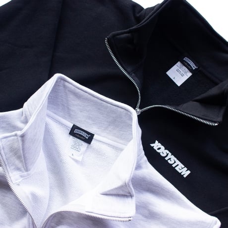 XOSYSTEM｜XO OG LOGO HALF ZIP SWEAT