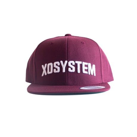 XOSYSTEM｜XO ARCH LOGO CAP