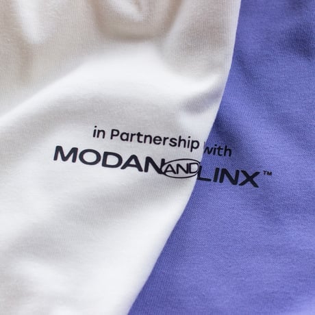LINX｜LINX × MODAN -GOOD THINGS COMING- TEE / DUSTY BLUE
