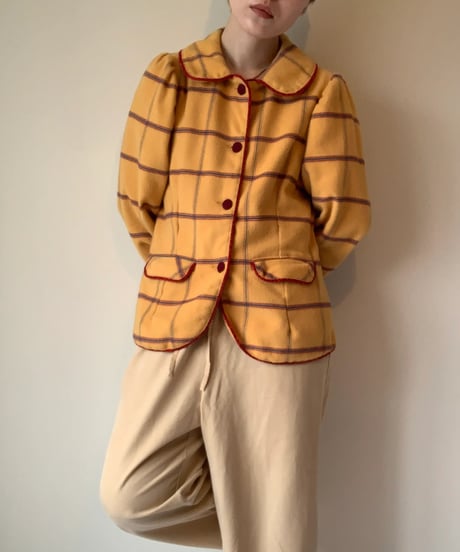 Round Collar Checked Jacket