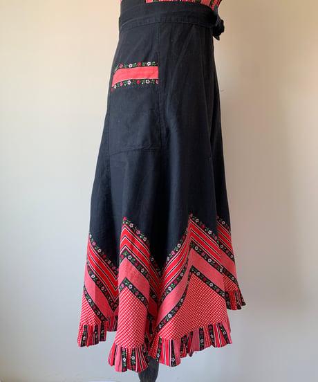 German folk motifs dress
