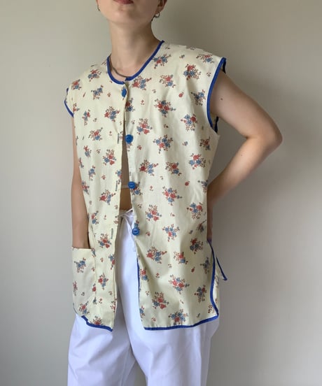"80s" Flower Print Apron