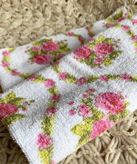 Vintage Pile Fabric Floral Towel