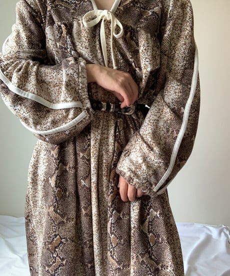 "1974's～95's" Python Print Maxi Dress
