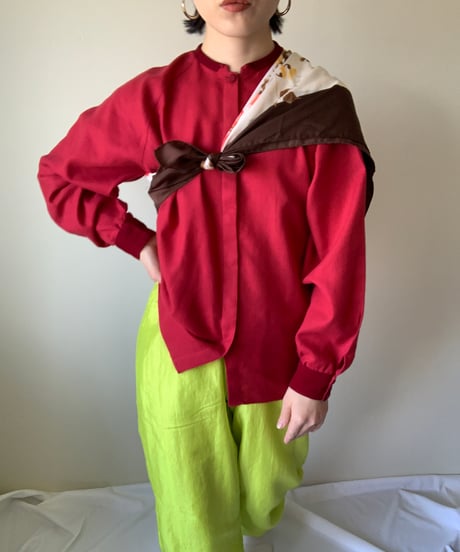 Two Tone Color Collarless Blouse