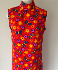 "90s" High Neck Sleeveless Dress