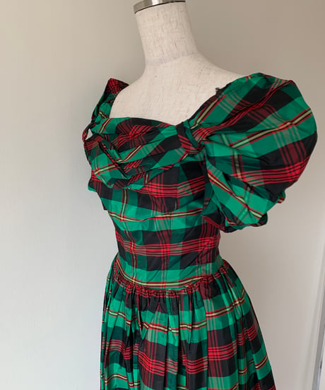 90s Puff sleeve plaid dress
