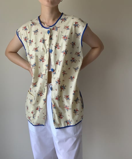 "80s" Flower Print Apron