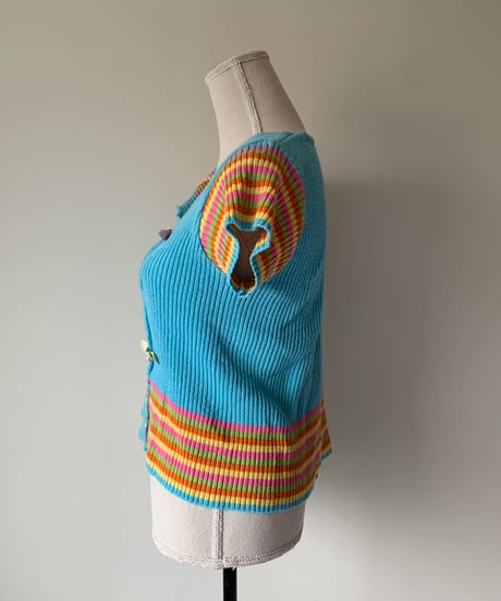 Short-sleeve colorful knit shirt