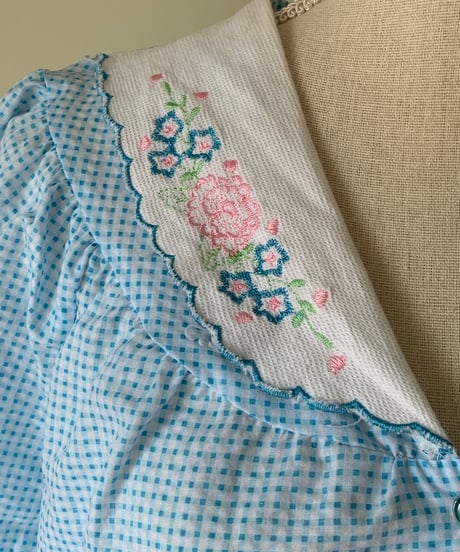 Flower Embroidery Relax Check Dress