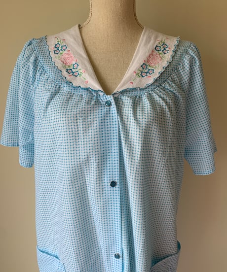 Flower Embroidery Relax Check Dress