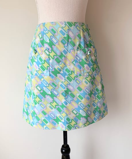 All-over print mini skirt