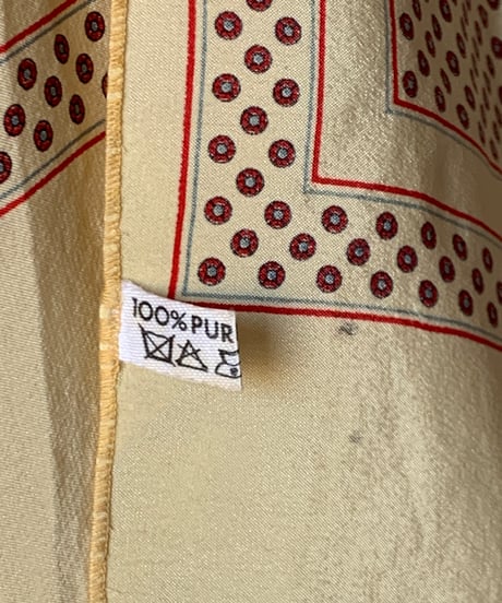 All-over Pattern Scarf