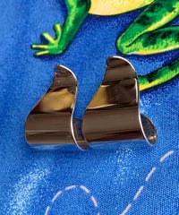 Thumb Pick Motif Earrings