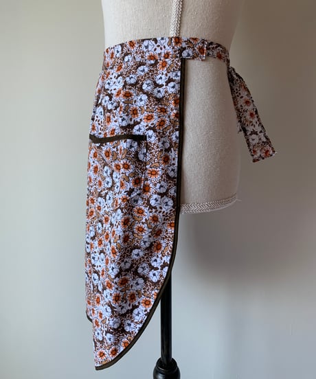 Brown Flower Print Vintage Waist Apron