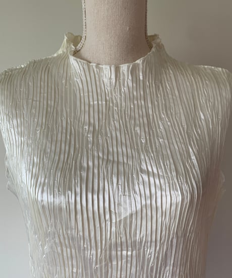 Stand Collar Pleats Sleeveless Tops