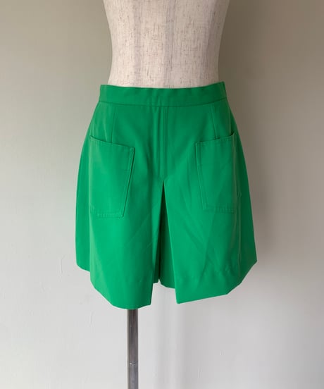 Green culottes