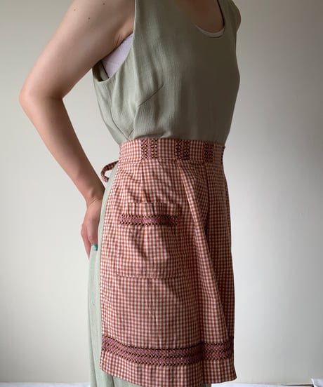 Gingham Check Waist Apron -brown-
