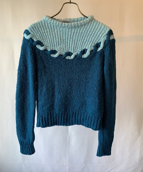 Crew Neck Wave Sweater