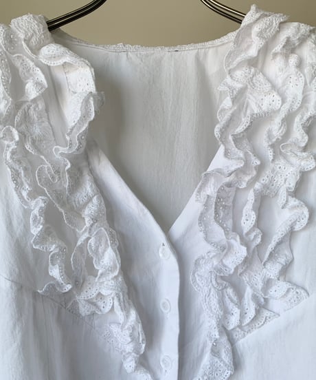 V-Neck Frill Blouse