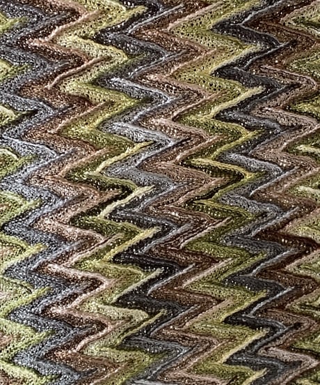 Chest Ribbon 3D Pullover
