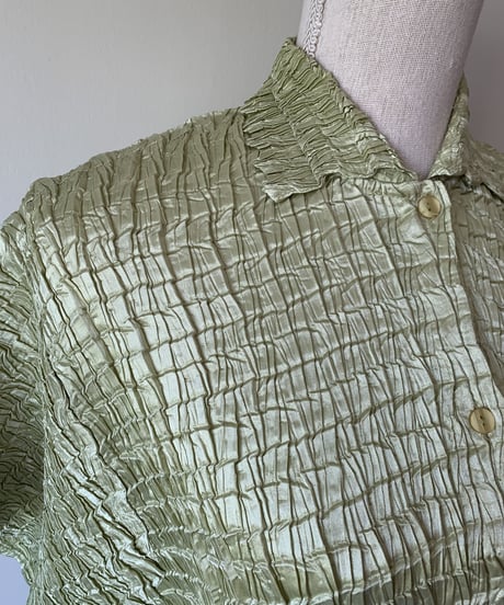 Wrinkled Short Sleeve Blouse