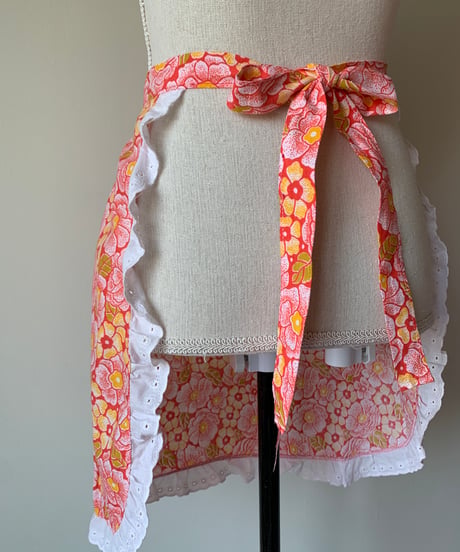 FlowerPrint Ruffles Vintage Waist Apron