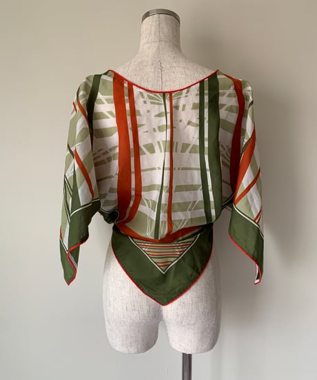 着る Scarf