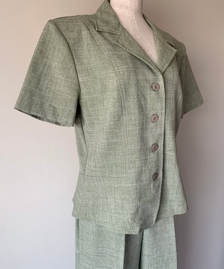 Pale Green Short Sleeve Set Up