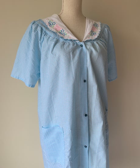 Flower Embroidery Relax Check Dress