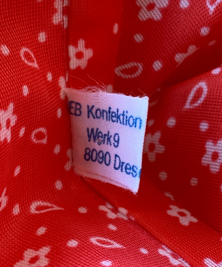 6930d8eadc901c408c38b1c1