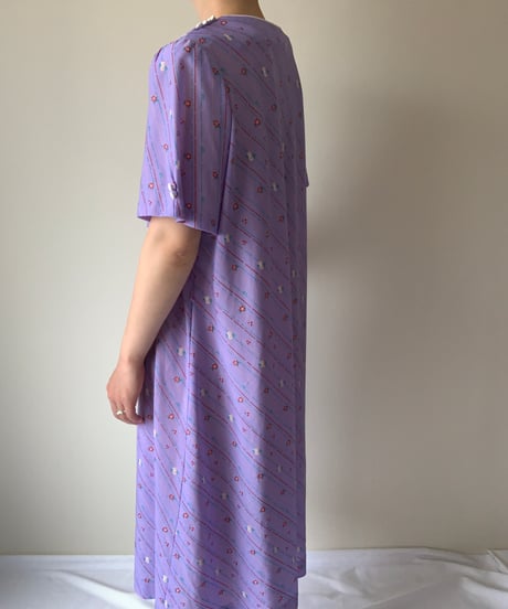 "90s" Flower Print White buttons Dress