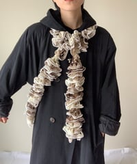Strata Motif Frills Stall