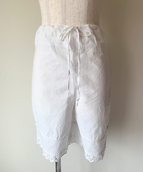Lightweight shorts