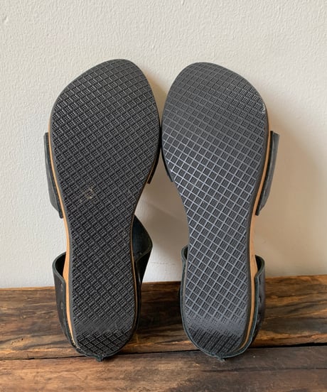 Wood Sole Sandal -Black-