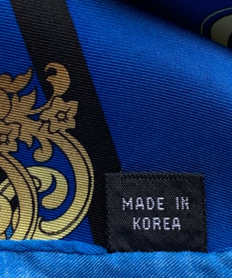 Free Port Scarf