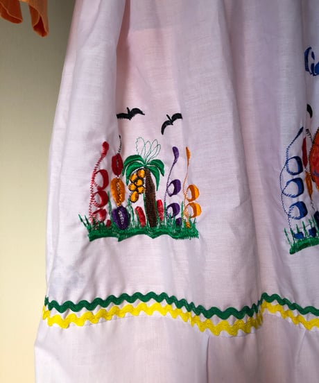 Embroidery Chiffon Skirt