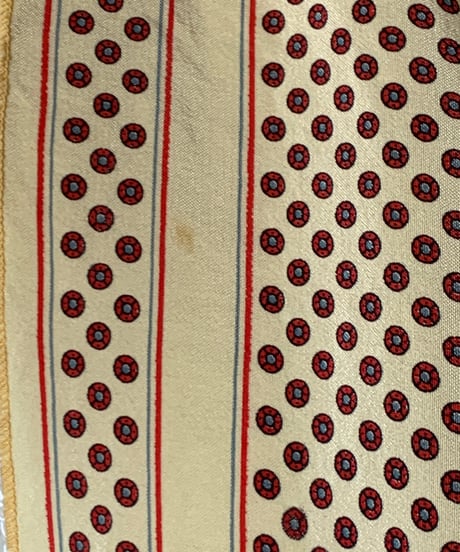 All-over Pattern Scarf