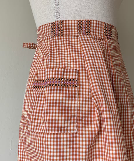 Gingham Check Waist Apron -brown-
