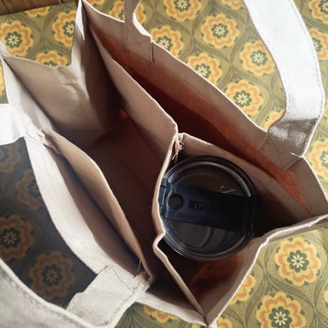 仕切りが便利なトートbag🏵️