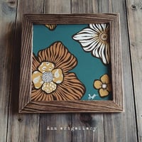 retro flower Blue