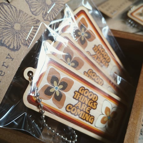 🆕wood charm/ flower🏵