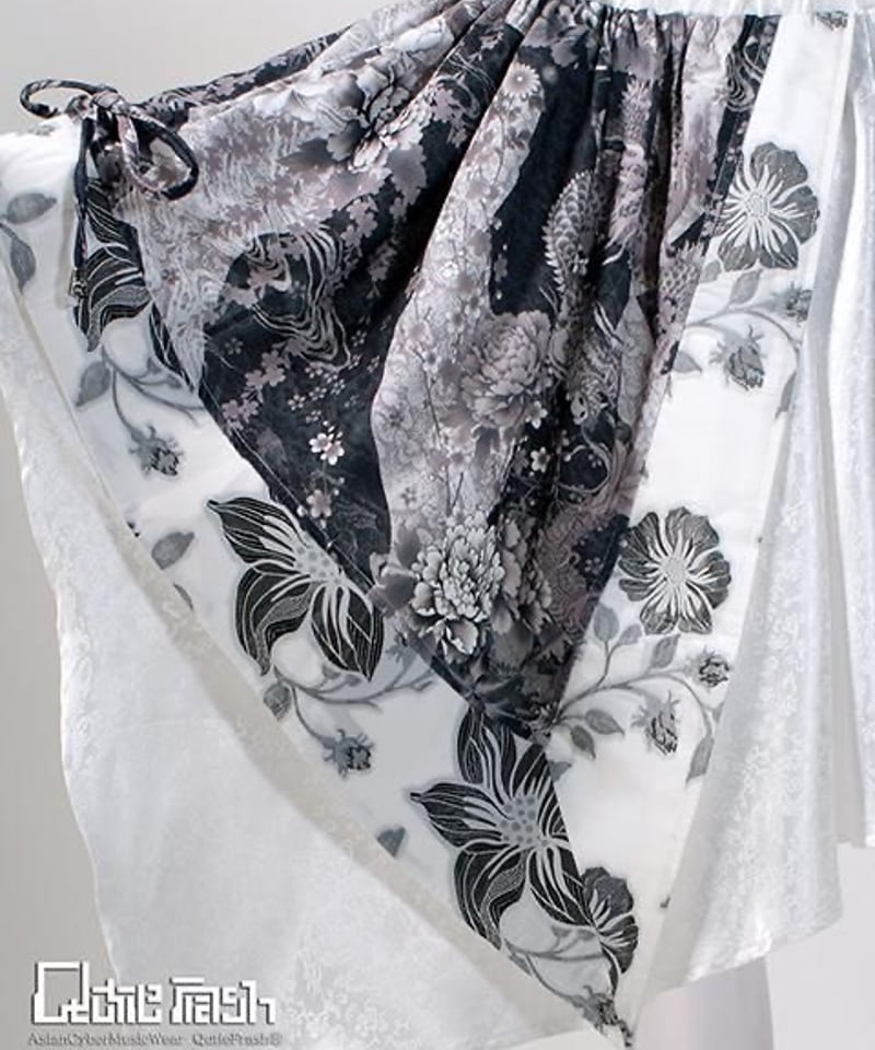 Qutie Frash 2004-SK 和柄アシメスカート | TyCHE Maria na